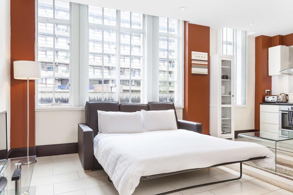 Club Living - Barbican Apartments Лондон Екстериор снимка