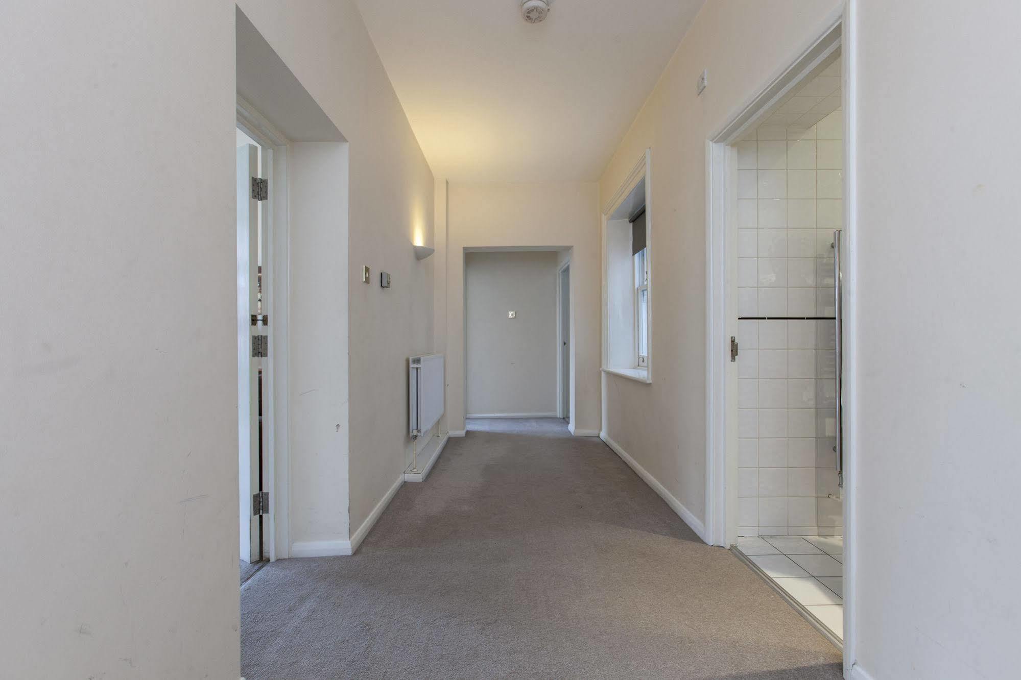 Club Living - Barbican Apartments Лондон Екстериор снимка